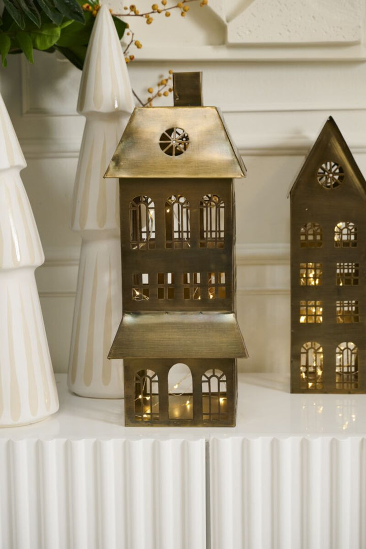 Township House - Merry PigletsAccent Decor