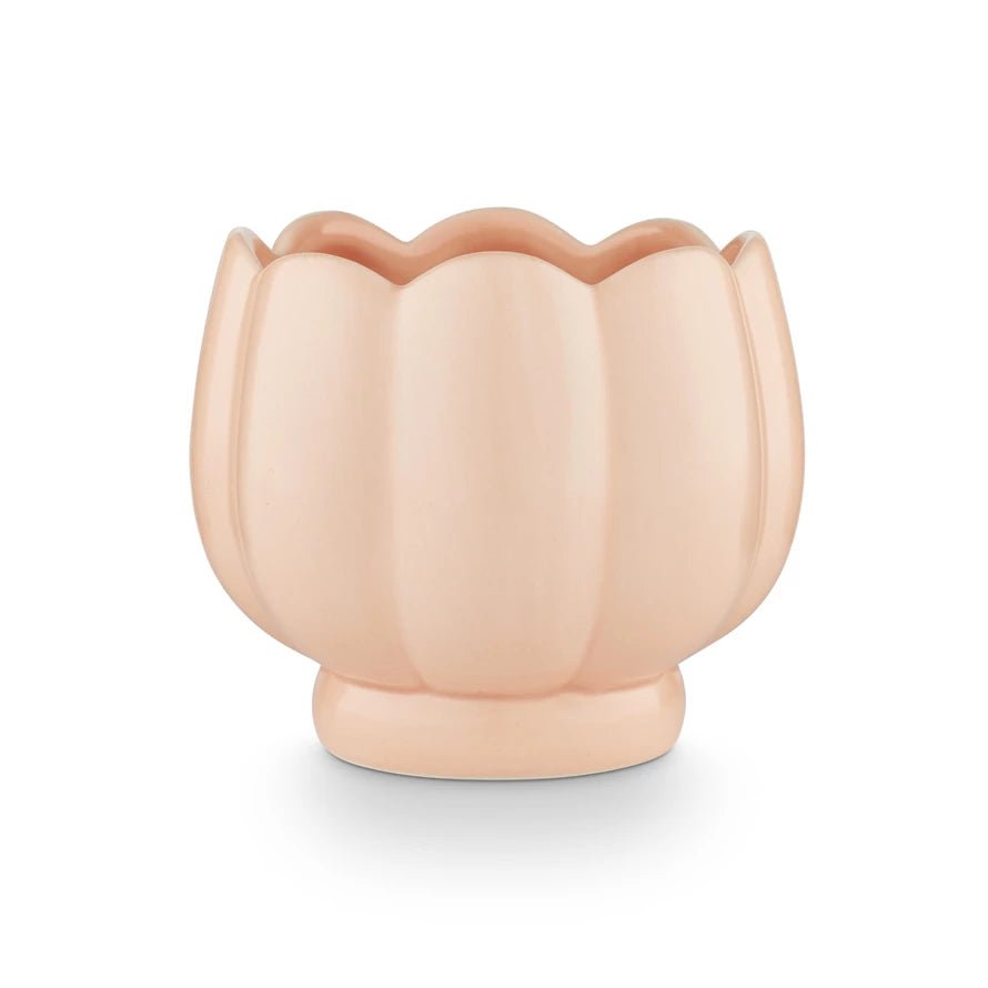 Wild Rose Flower Candle - Merry PigletsIllume