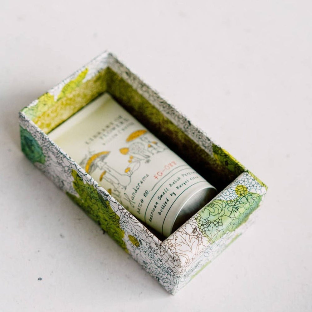 Willow & Water Handcreme - Merry PigletsLibrary of Flowers