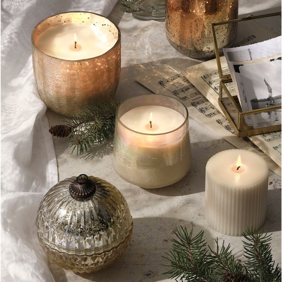 Winter White Baltic Glass Candle - Merry PigletsIllume