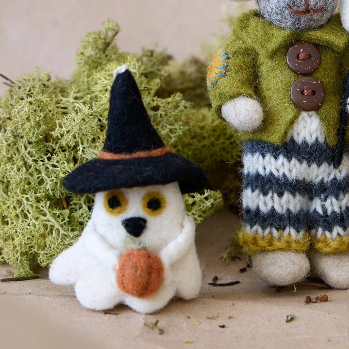 Wool Halloween Ghost Ornament - Merry PigletsGry and Sif
